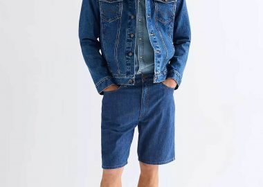 Wrangler® ανδρική denim βερμούδα πεντάτσεπη Regular Fit 