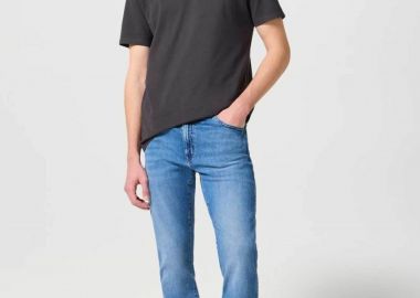 Wrangler® ανδρικό τζιν παντελόνι πεντάτσεπο Slim Tapered Fit 