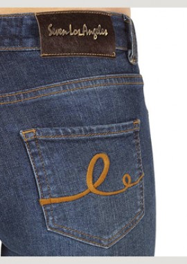 Εκπτώσεις έως 80% σε γυναικεία jeans Seven!